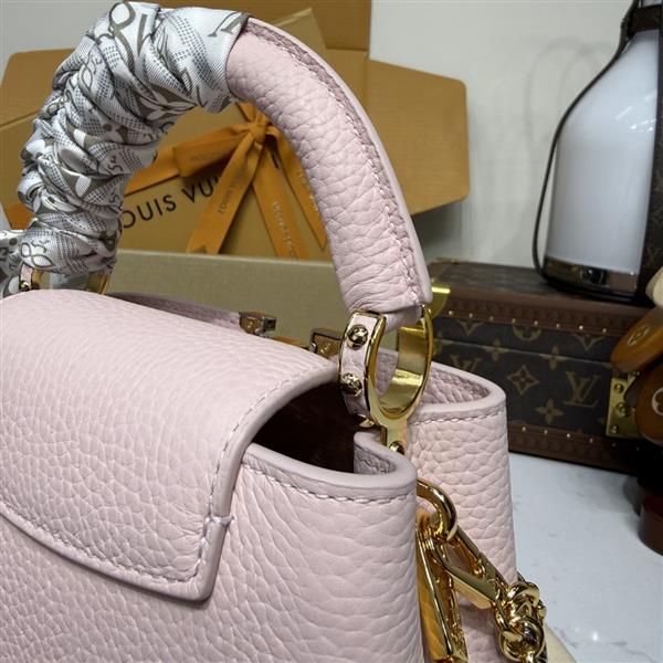 2026120164254928 270